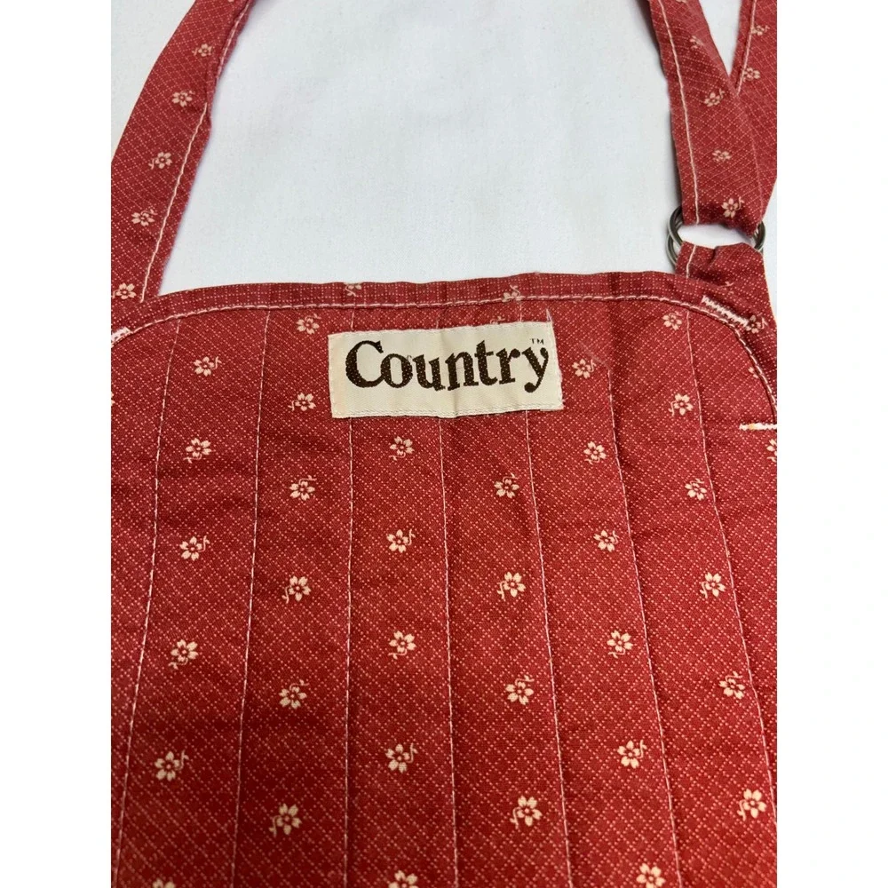 Country brand bib